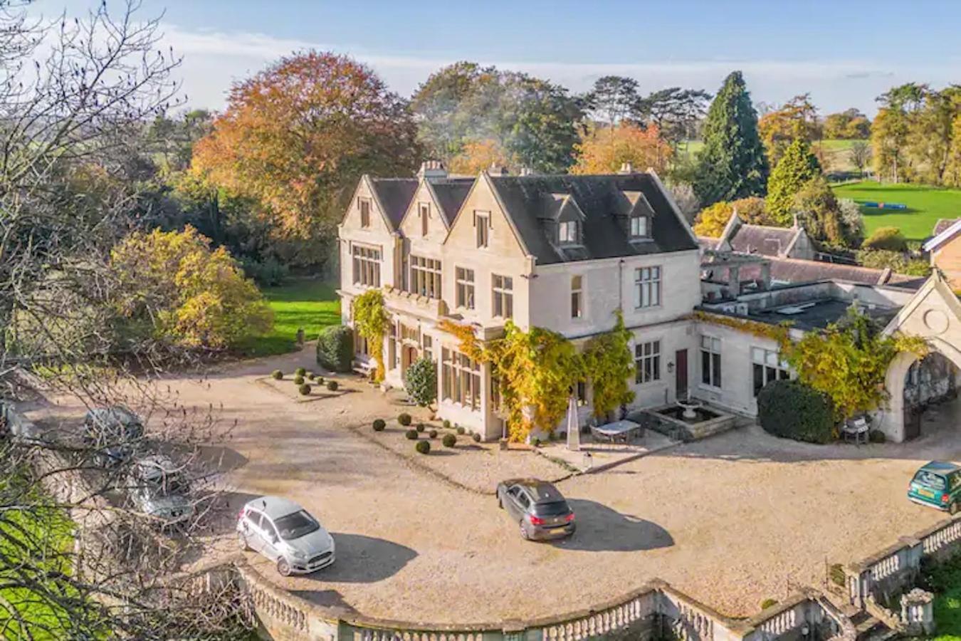 Apartamento Granby Estate The Old Pool House Bradford-On-Avon Exterior foto